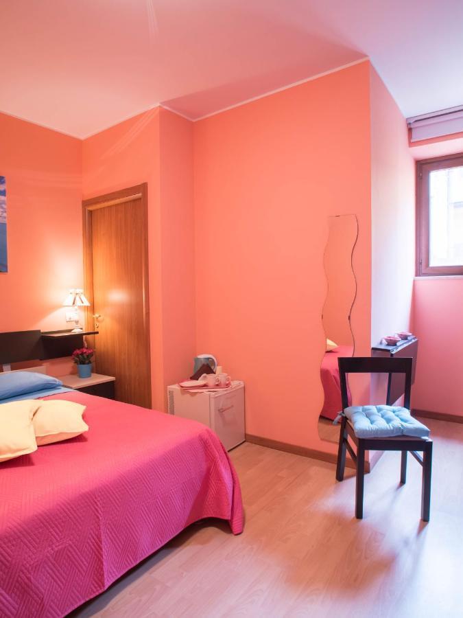 Juliette Rooms Jesi Eksteriør billede